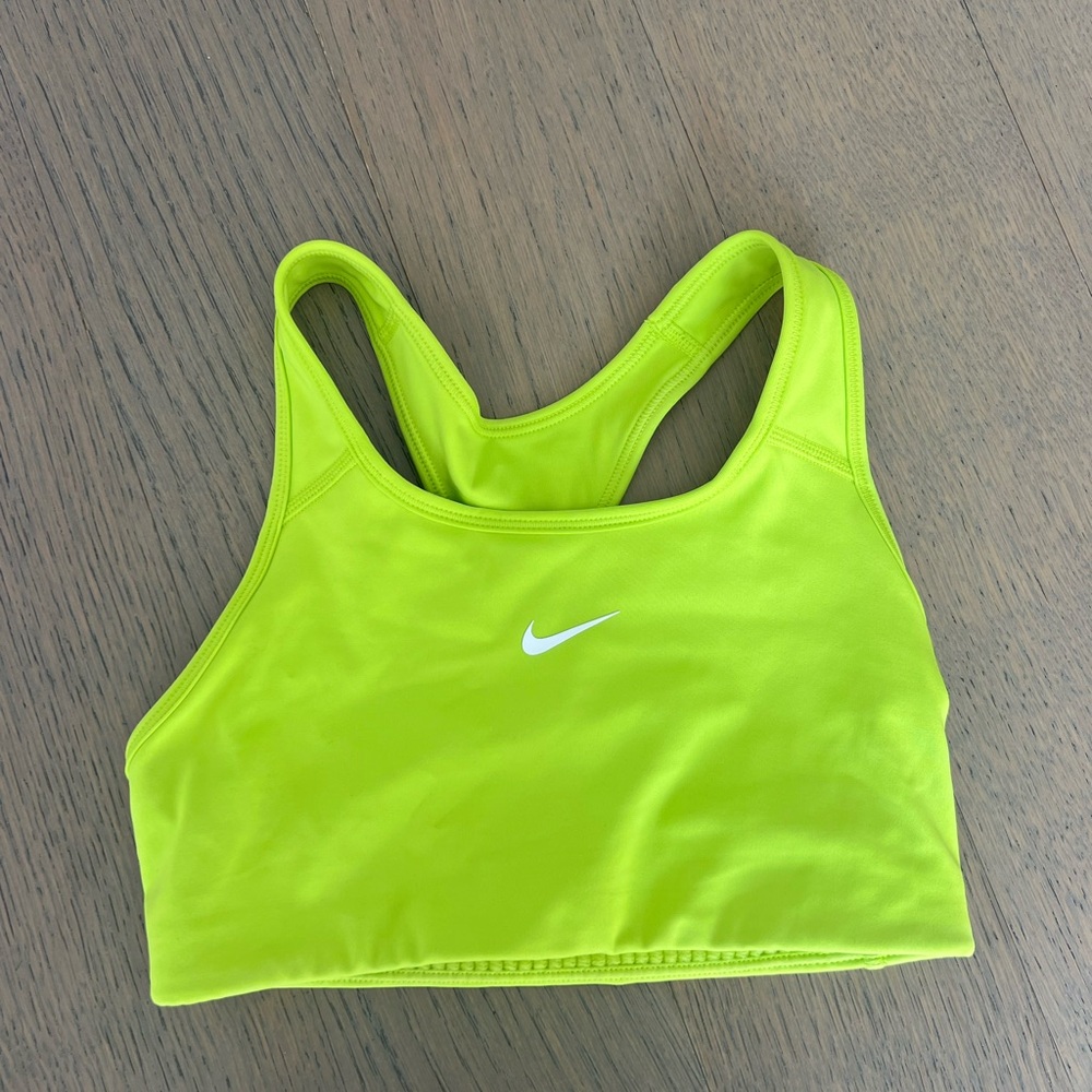 Nike sports top